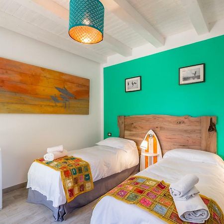 Bed and Breakfast Floripa Surf House à Santa Maria Del Focallo Extérieur photo